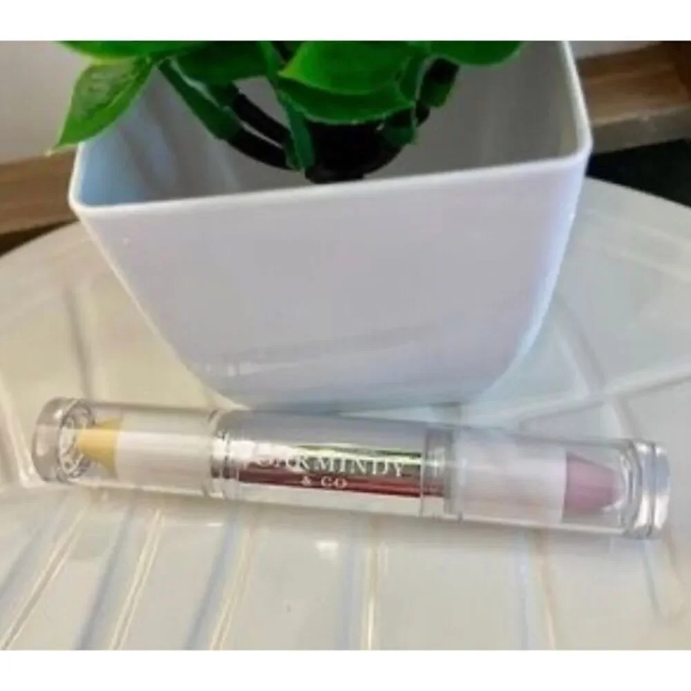 CARMINDY BEAUTY - NWOT - Deflection Correction Stick. No Box/Full Size